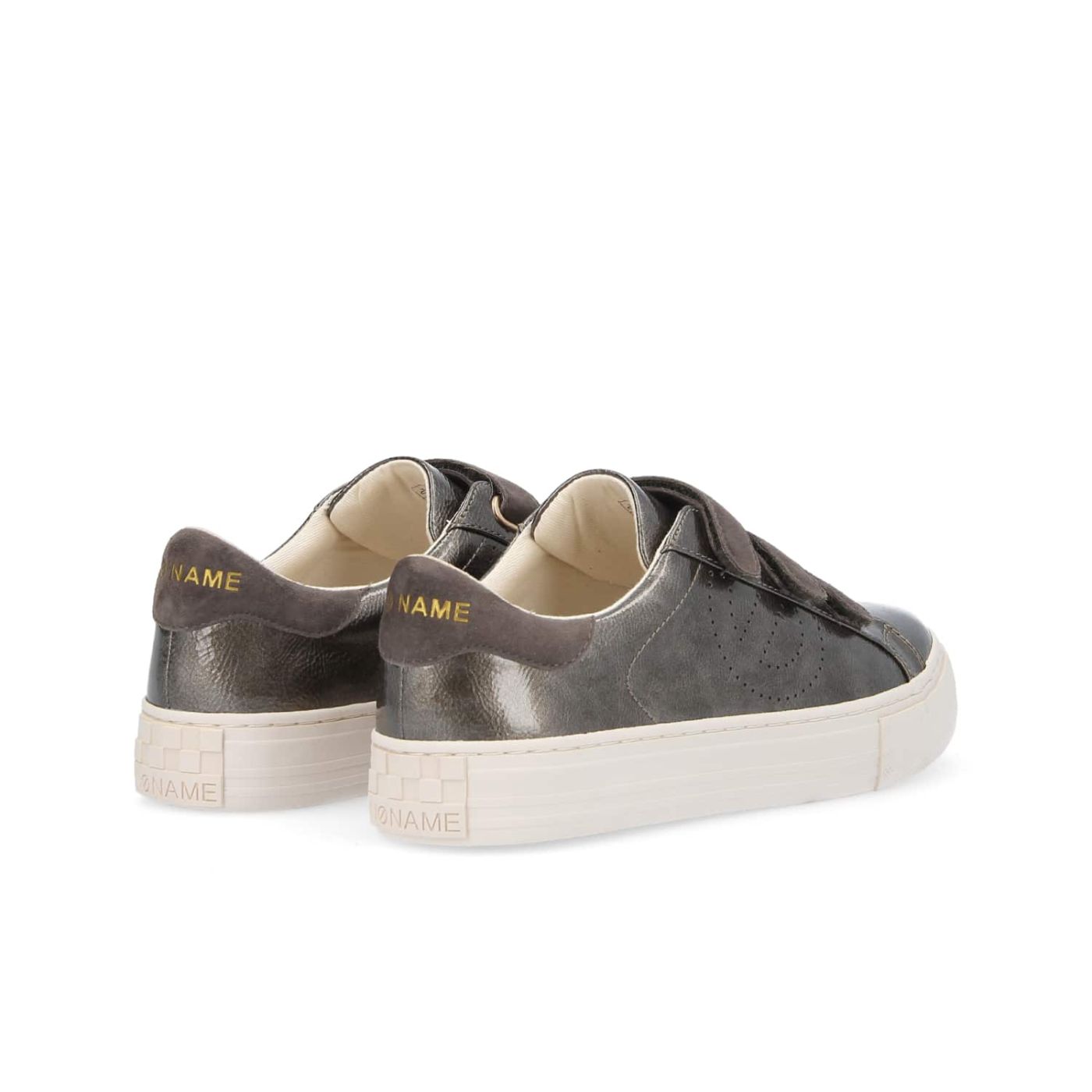 Crumpler shoes on sale